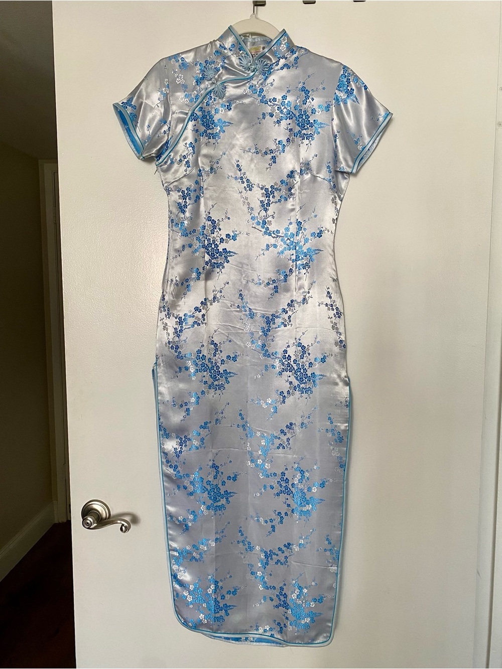 Silver-Blue Floral Satin Qipao Dress